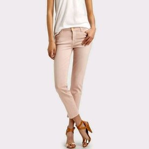 🆕 NWT 7 for all Mankind Slim Straight Capri 26